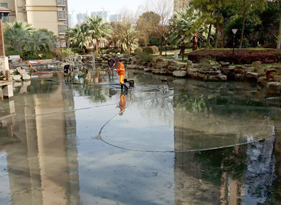 阜南景观池淤泥清理
